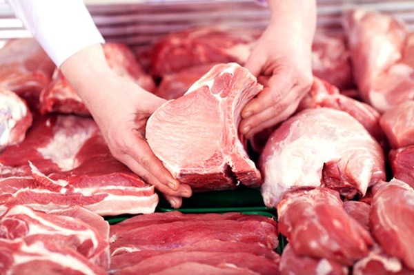 Thịt lợn chết hô biến thành đặc sản